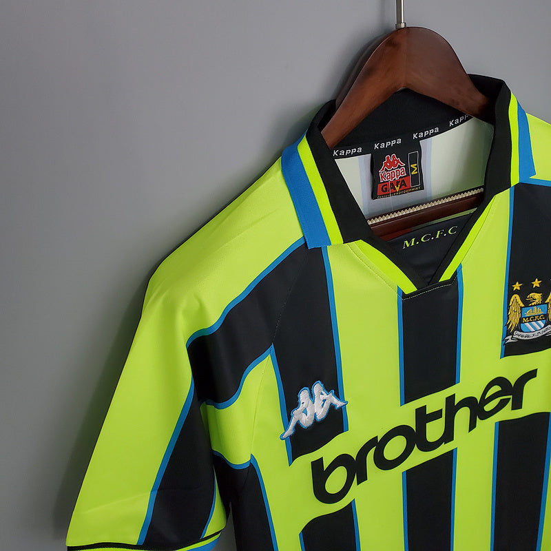 Camisa Manchester City Retrô 1998/1999 Amarela e Preta - Kappa