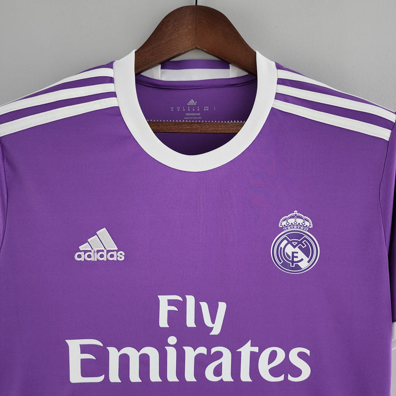 Real Madrid 16-17 Retro Away